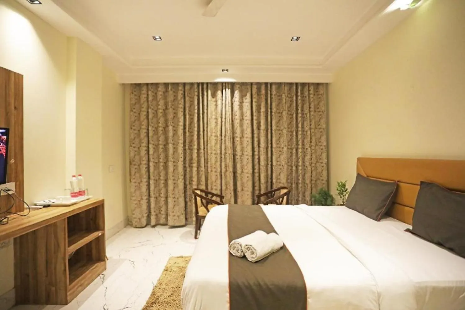 Hotel Royal Paradise By Kdson New Delhi