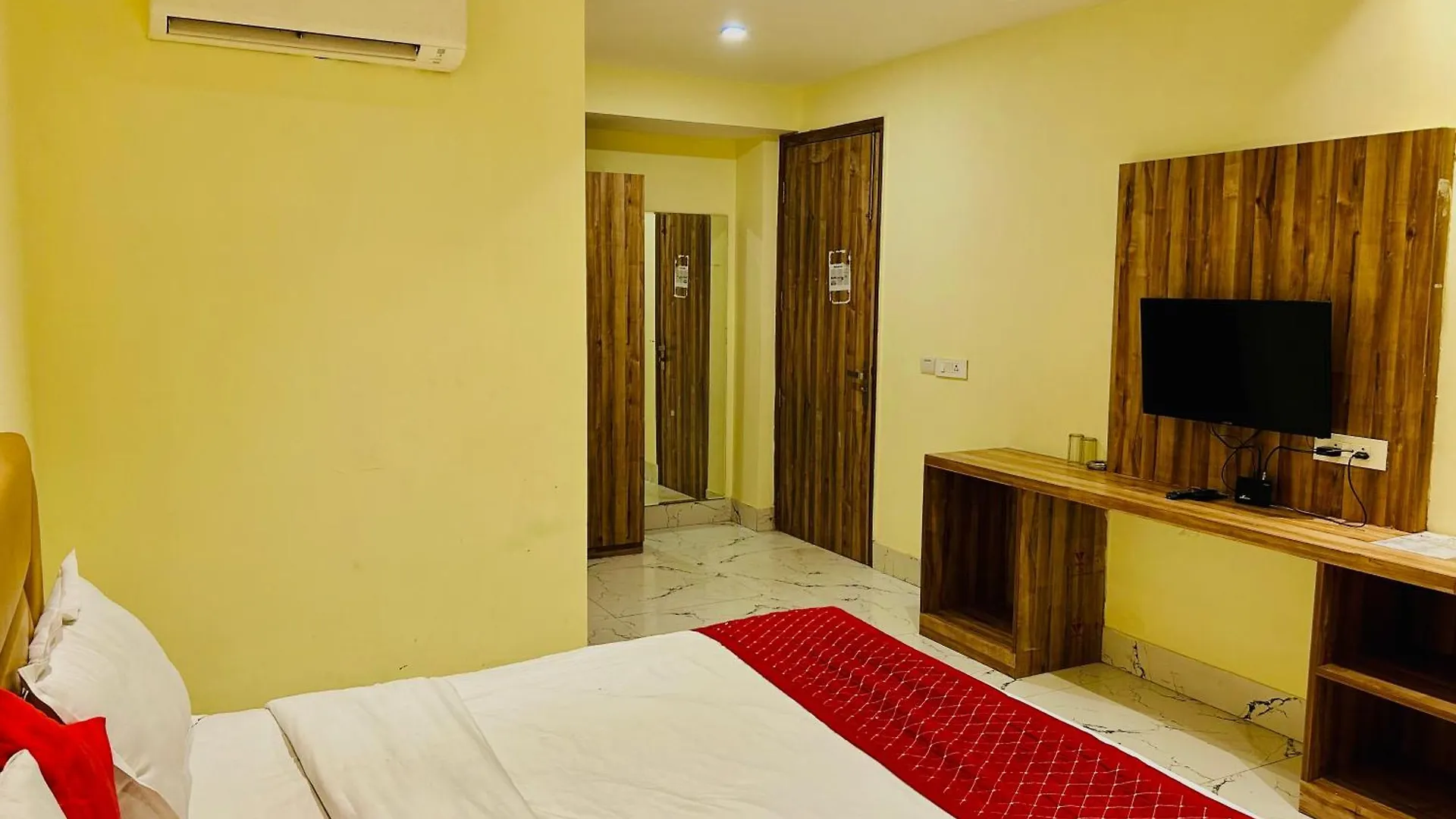 Hotel Royal Paradise By Kdson New Delhi